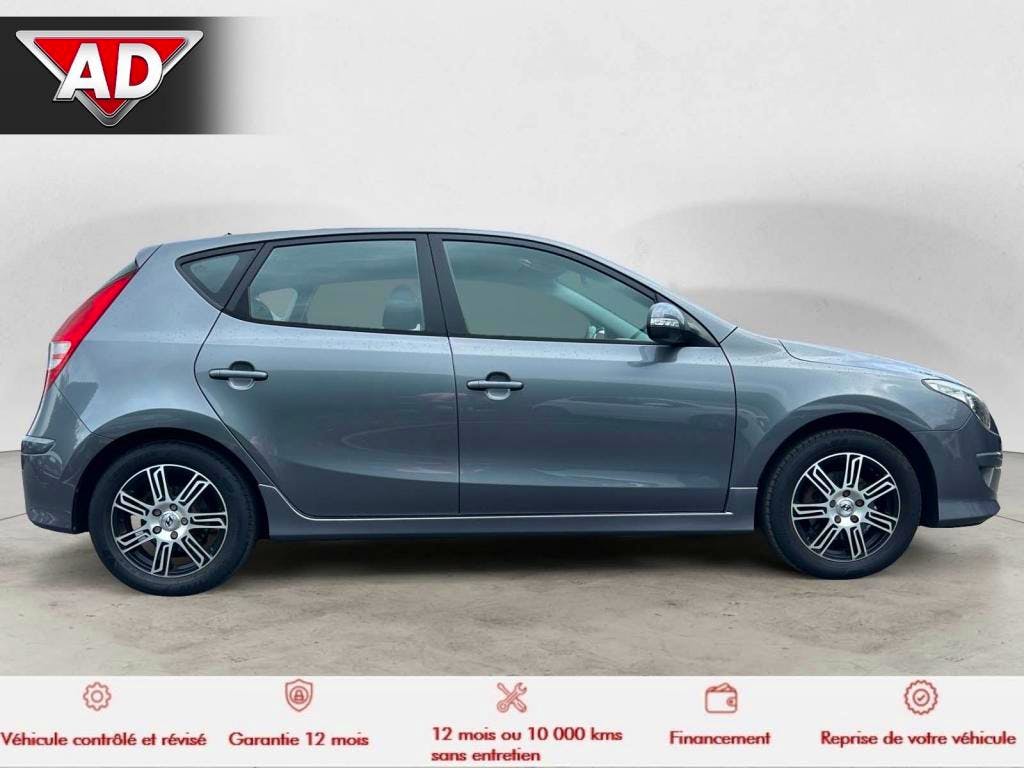 Hyundai i30  1.4i Pack Inventive PHASE 2 occasion - Photo 7