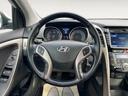Hyundai i30  1.6 CRDi - 110 Creative PHASE 1 occasion - Photo 12