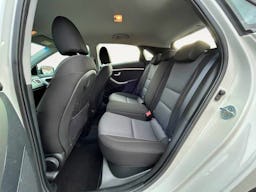 Hyundai i30  1.6 CRDi - 110 Creative PHASE 1 occasion - Photo 13