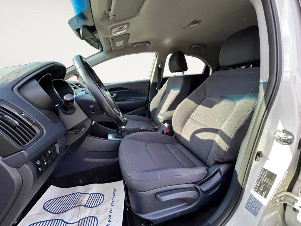 Kia Rio  1.2i - 85  III Active PHASE 1 occasion - Photo 9