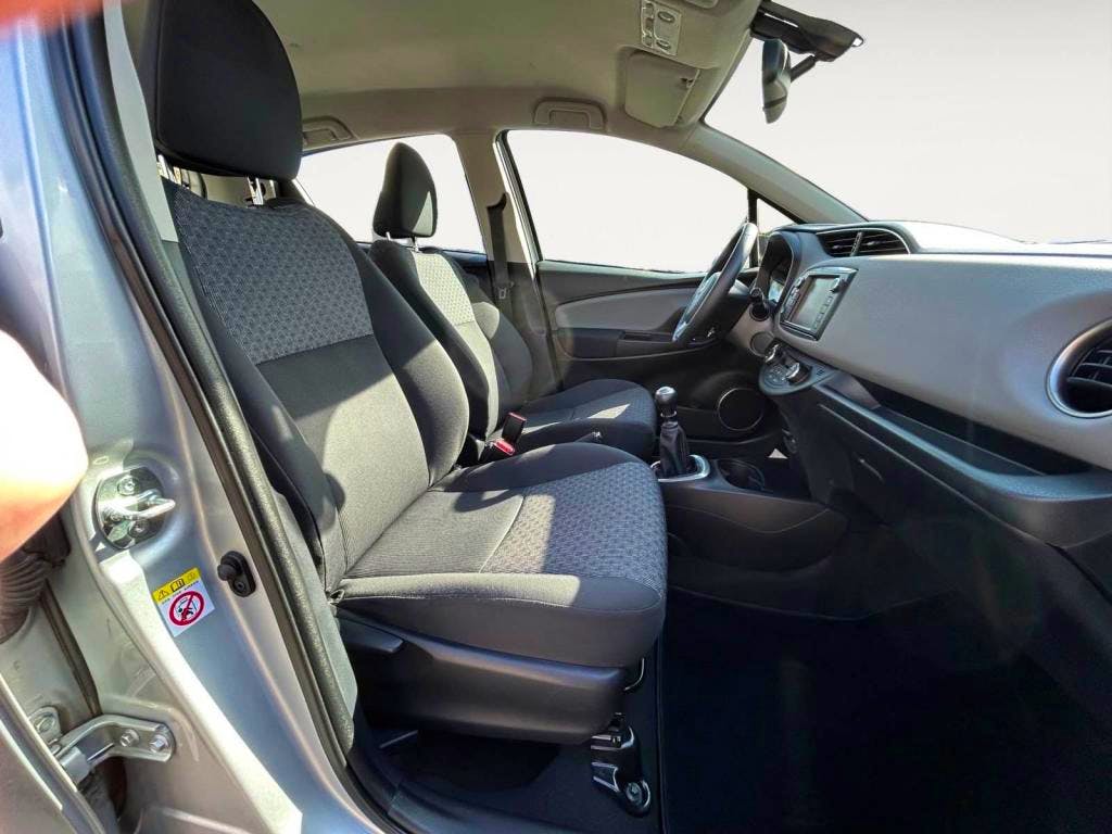Toyota Yaris  1.3 - 100 VVT-i  III Dynamic PHASE 2 occasion - Photo 15