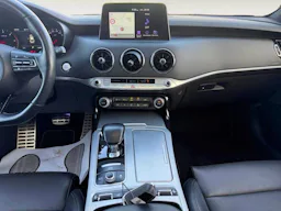 Kia STINGER  2.2 CRDI - 200 - Stop&Go - BVA  GT Line PHASE 1 occasion - Photo 9
