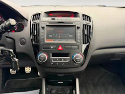 Kia Ceed  Pro 1.6 CRDi FAP - 128 - Stop & Go PRO  COUPE Sport PHASE 2 occasion - Photo 14