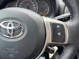 Toyota Yaris  1.4 - 90 D-4D FAP III Dynamic PHASE 1 occasion - Photo 16