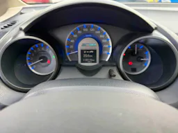 Honda Jazz 1.3 i-VTEC + Electrique - 14 - BV CVT II Luxury PHASE 2 occasion - Photo 18