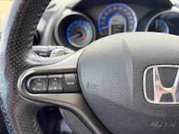 Honda Jazz  1.3 i-VTEC + Electrique - 14 - BV CVT  II Luxury PHASE 2 occasion - Photo 20