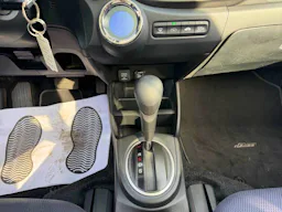 Honda Jazz 1.3 i-VTEC + Electrique - 14 - BV CVT II Luxury PHASE 2 occasion - Photo 22