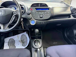 Honda Jazz 1.3 i-VTEC + Electrique - 14 - BV CVT II Luxury PHASE 2 occasion - Photo 9