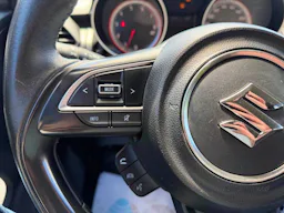 Suzuki Swift  1.2 Dualjet Privilège PHASE 1 occasion - Photo 17
