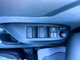 Toyota Yaris Cross Hybrid 116h - BV CVT AWD-i Design PHASE 1 occasion - Photo 17