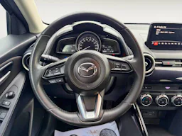 Mazda 2 Mazda2 1.5 Skyactiv-G M-Hybrid - 90 Signature PHASE 2 occasion - Photo 11