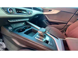 Audi A4  35 TFSI 150 S tronic 7 Design occasion - Photo 13
