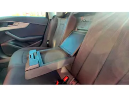 Audi A4 35 TFSI 150 S tronic 7 Design occasion - Photo 31