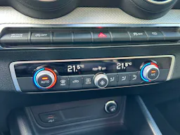 Audi Q2 35 TDI 150 S tronic 7 Design occasion - Photo 21