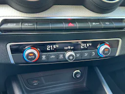 Audi Q2  35 TDI 150 S tronic 7 Design occasion - Photo 21