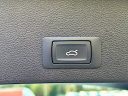 Audi Q2 35 TDI 150 S tronic 7 Design occasion - Photo 26