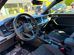 Audi A1 Sportback 30 TFSI 110 ch S tronic 7 S Line occasion - Photo 6