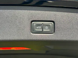 Audi Q4 E-tron  40 204 ch 82 kW S line occasion - Photo 31