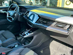 Audi Q4 E-tron 40 204 ch 82 kW S line occasion - Photo 9
