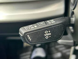 Audi Q8 60 TFSI E 462 Tiptronic 8 Quattro Compétition occasion - Photo 25