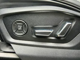 Audi Q8  60 TFSI E 462 Tiptronic 8 Quattro Compétition occasion - Photo 28