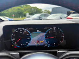Mercedes Benz Classe GLB  200 d 8G-DCT AMG Line occasion - Photo 14