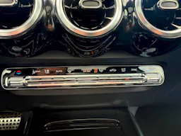 Mercedes Benz Classe GLB  200 d 8G-DCT AMG Line occasion - Photo 26
