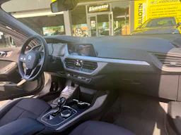 BMW Série 1  120d 190 ch BVA8 F40 Lounge occasion - Photo 10