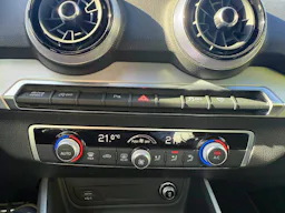 Audi Q2  30 TDI 116 S tronic 7 S line occasion - Photo 22