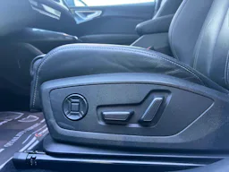 Audi Q4 E-tron 45 265 ch 82 kWh quattro S line occasion - Photo 9