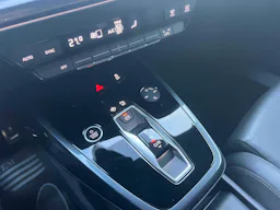 Audi Q4 E-tron  45 265 ch 82 kWh quattro S line occasion - Photo 18