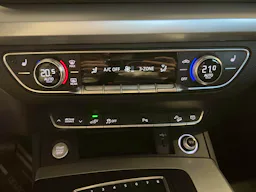 Audi Q5  55 TFSI e 367 S tronic 7 Quattro S line occasion - Photo 24
