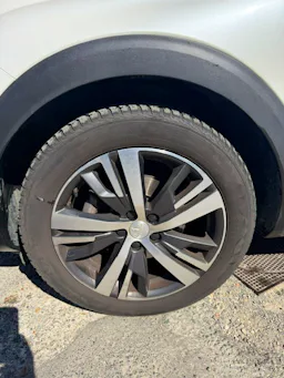 Peugeot 3008  3008 1.5 BHDI ALLURE EAT8 occasion - Photo 4