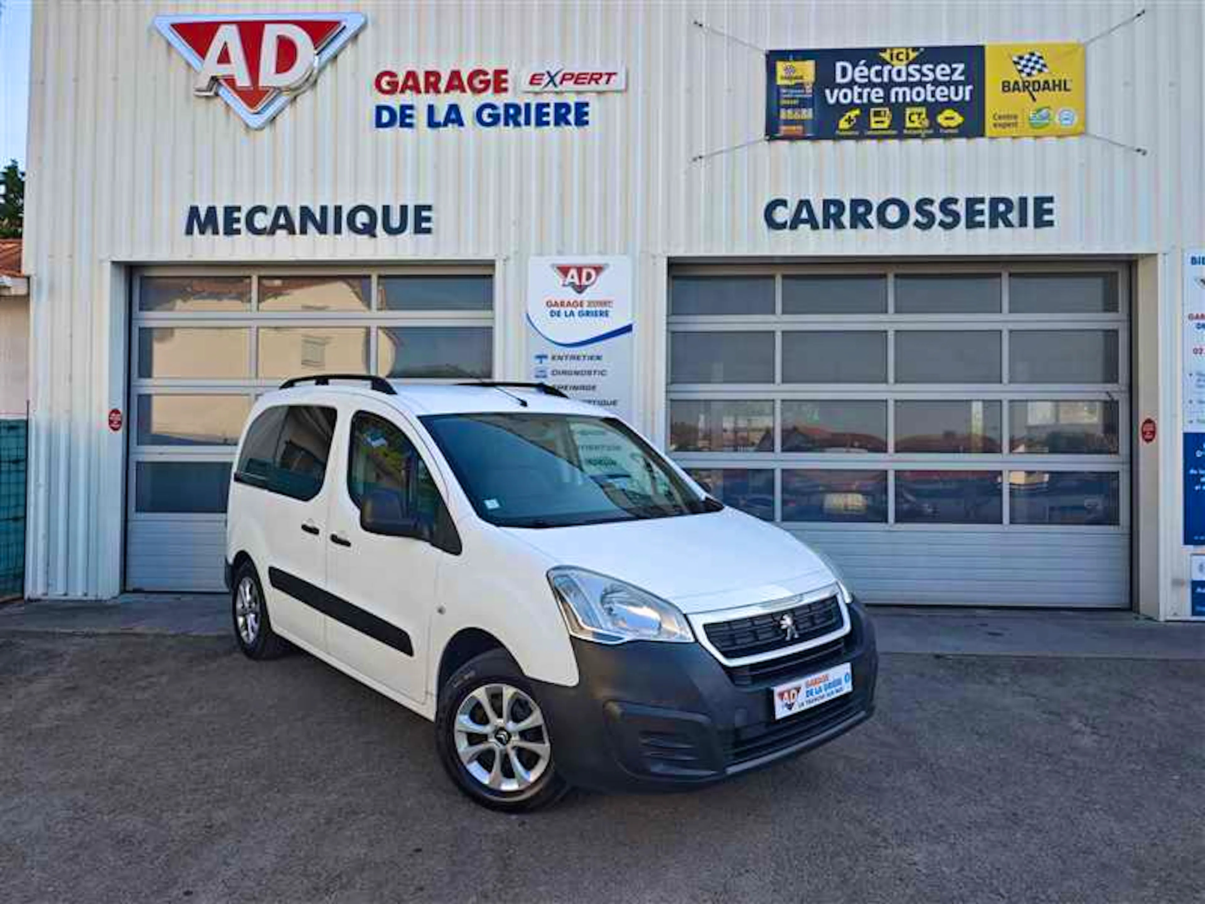 Peugeot Partner Tepee PARTNER TEPEE 1.6 VTI 98CH ACTIVE 5PLACES occasion