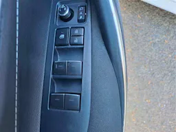 Toyota Corolla  COROLLA PRO HYBRIDE 1.8 122H DYNAMIC BUSINESS occasion - Photo 11