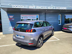 Peugeot 5008 1.5 BLUEHDI S&S - 130 - BV EAT8 ACTIVE BUSINESS occasion - Photo 2