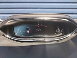 Peugeot 3008  1.5 BLUEHDI S&S - 130 - BV EAT8 ALLURE PACK occasion - Photo 6