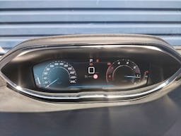 Peugeot 3008  1.5 BLUEHDI S&S - 130 - BV EAT8 ALLURE PACK occasion - Photo 10