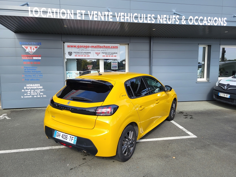 Peugeot 208  1.2I PURETECH 12V S&S - 100 - BV EAT8 STYLE occasion - Photo 2