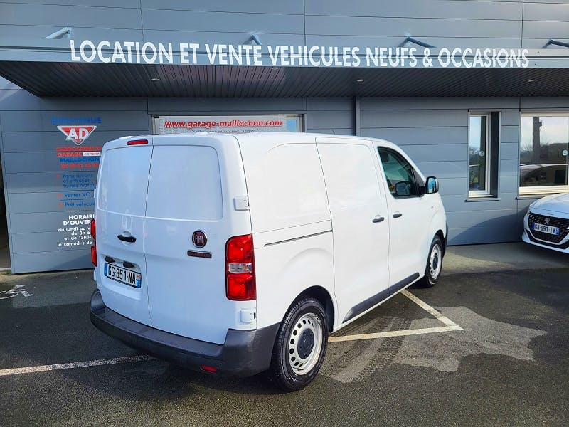 Fiat Scudo  COMPACT 1.5 MULTIJET 3 - 120 S&S FOURGON TOLE BUSI occasion - Photo 2