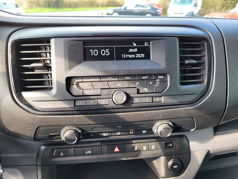 Fiat Scudo  COMPACT 1.5 MULTIJET 3 - 120 S&S FOURGON TOLE BUSI occasion - Photo 7