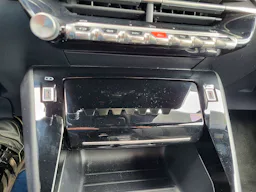 Peugeot 2008  1.2I HYBRID - 136 - BV E-DCS6 ALLURE occasion - Photo 5