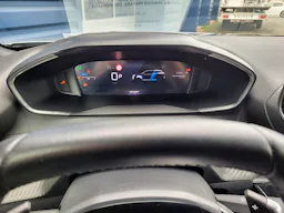 Peugeot 2008  1.2I HYBRID - 136 - BV E-DCS6 ALLURE occasion - Photo 6