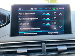 Peugeot 5008  1.5 BLUEHDI S&S - 130 - BV EAT8 ALLURE occasion - Photo 12