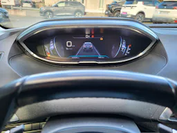 Peugeot 5008  1.5 BLUEHDI S&S - 130 - BV EAT8 ALLURE occasion - Photo 9