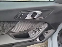 BMW Série 1  120D - BVR M SPORT DESIGN occasion - Photo 6