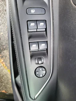 Peugeot 3008  1.2I PURETECH 12V S&S - 130 ALLURE occasion - Photo 4