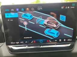 Volkswagen T-Roc  R-LINE 1.5 ETSI HYBRID 150 - S&S - BV DSG 7 occasion - Photo 17