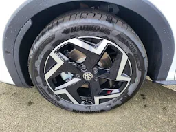 Volkswagen T-Roc  R-LINE 1.5 ETSI HYBRID 150 - S&S - BV DSG 7 occasion - Photo 35
