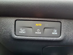 Volkswagen T-Roc  R-LINE 1.5 ETSI HYBRID 150 - S&S - BV DSG 7 occasion - Photo 10